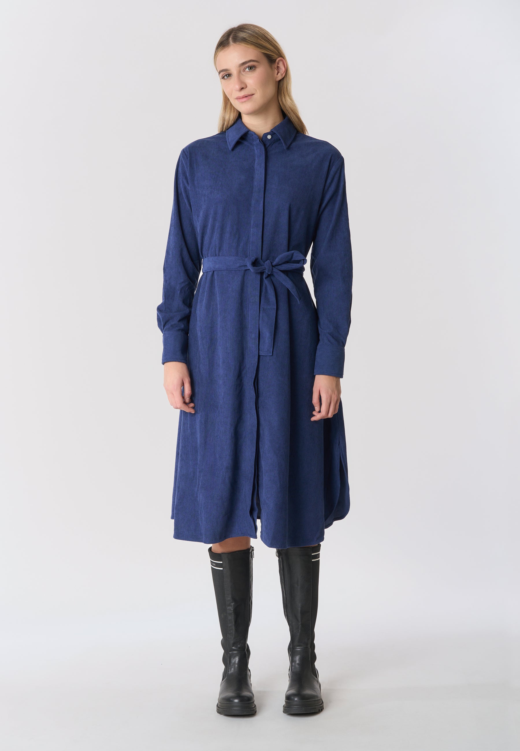 Abito midi chemisier in velluto con cintura