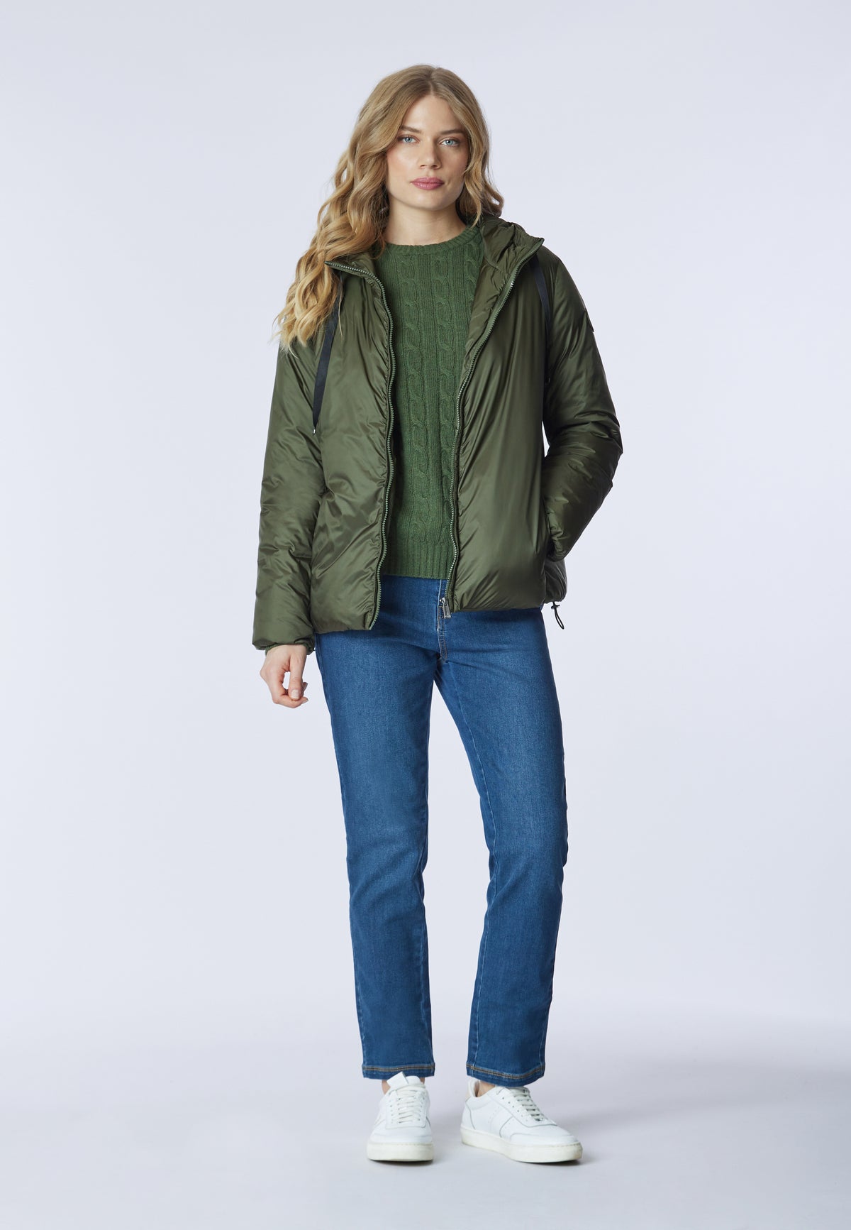 Giacca con cappuccio in nylon satin