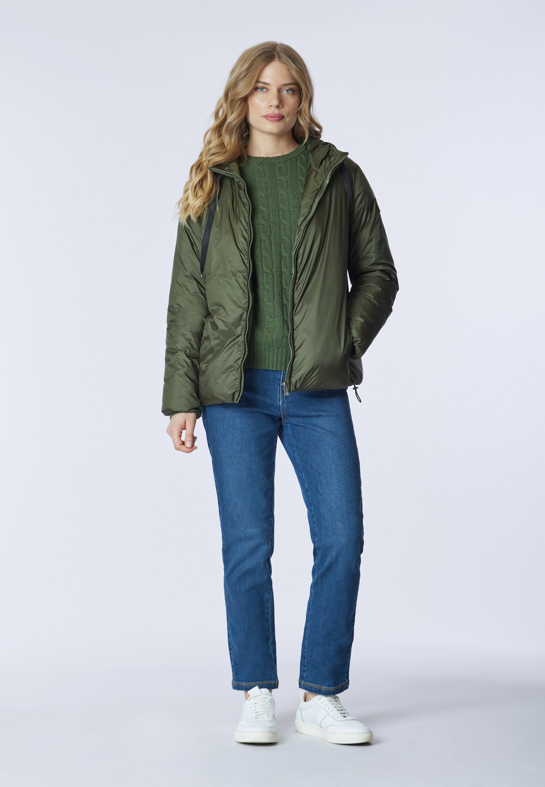 Giacca con cappuccio in nylon satin