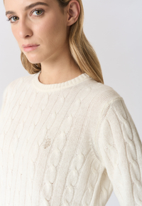 Maglia girocollo misto lana a treccia