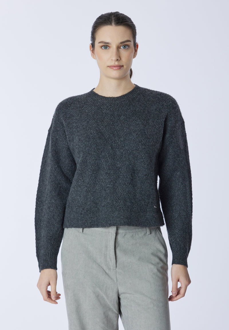 Maglia girocollo lavorazione geometrica