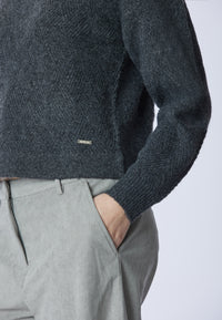 Maglia girocollo lavorazione geometrica