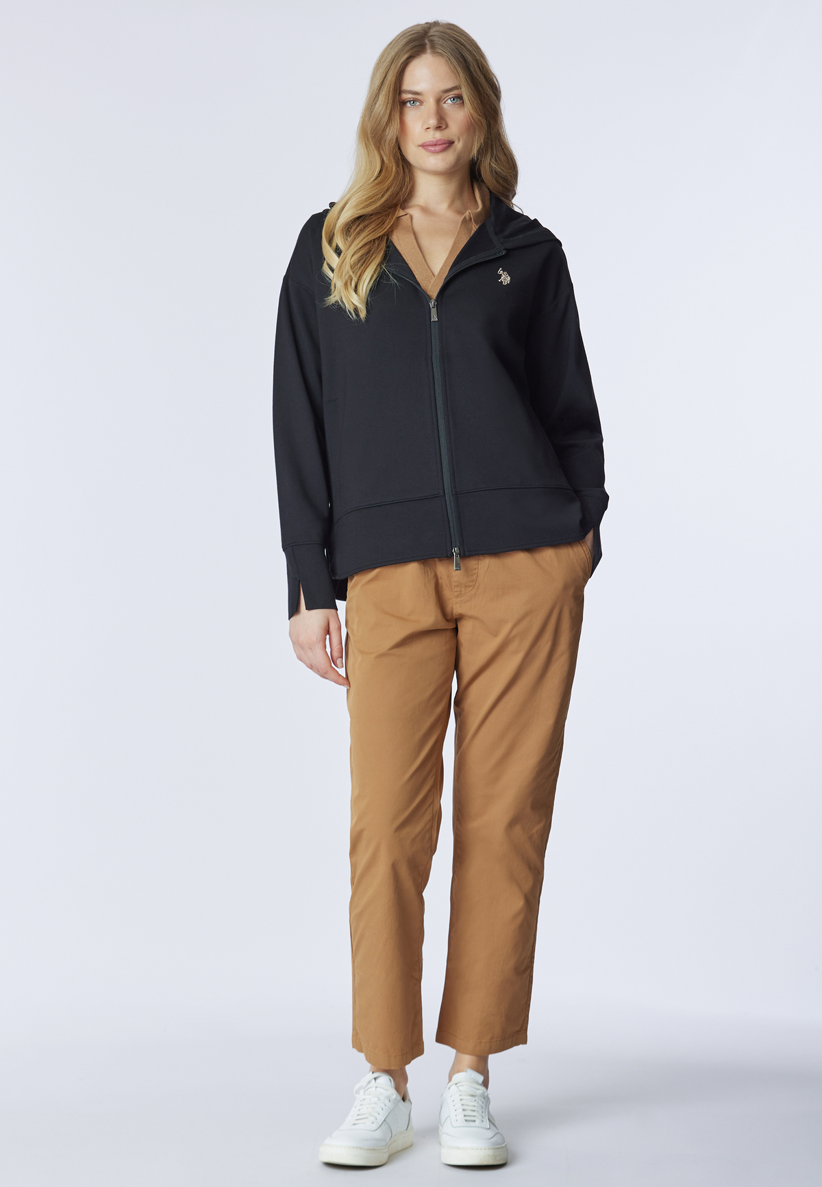 Felpa con cappuccio e zip punto milano