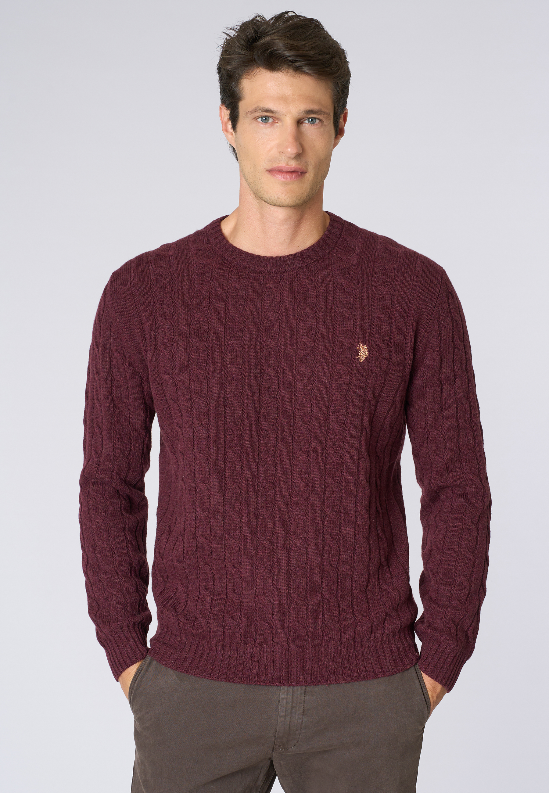 Maglia girocollo a treccia misto lana merino riciclata