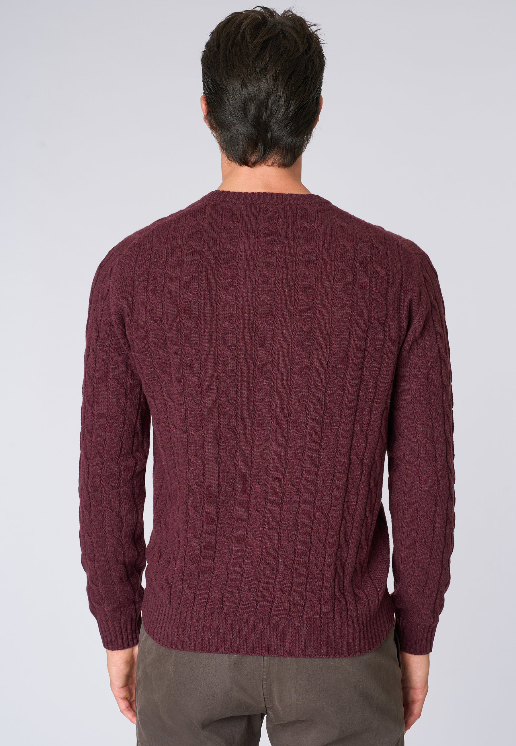 Maglia girocollo a treccia misto lana merino riciclata