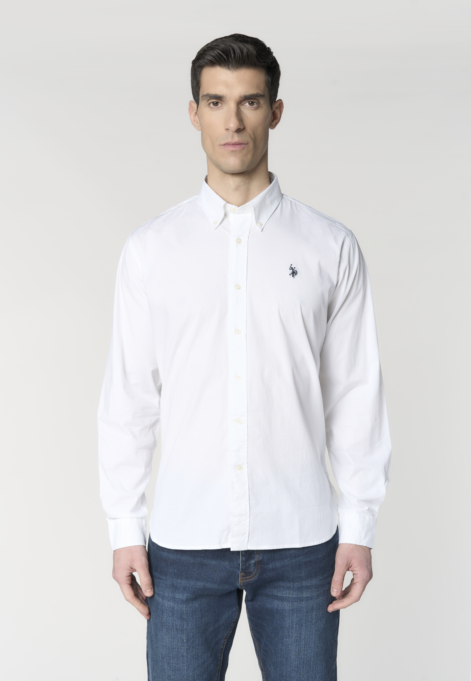 Camicia da uomo in cotone regular fit con colletto button down
