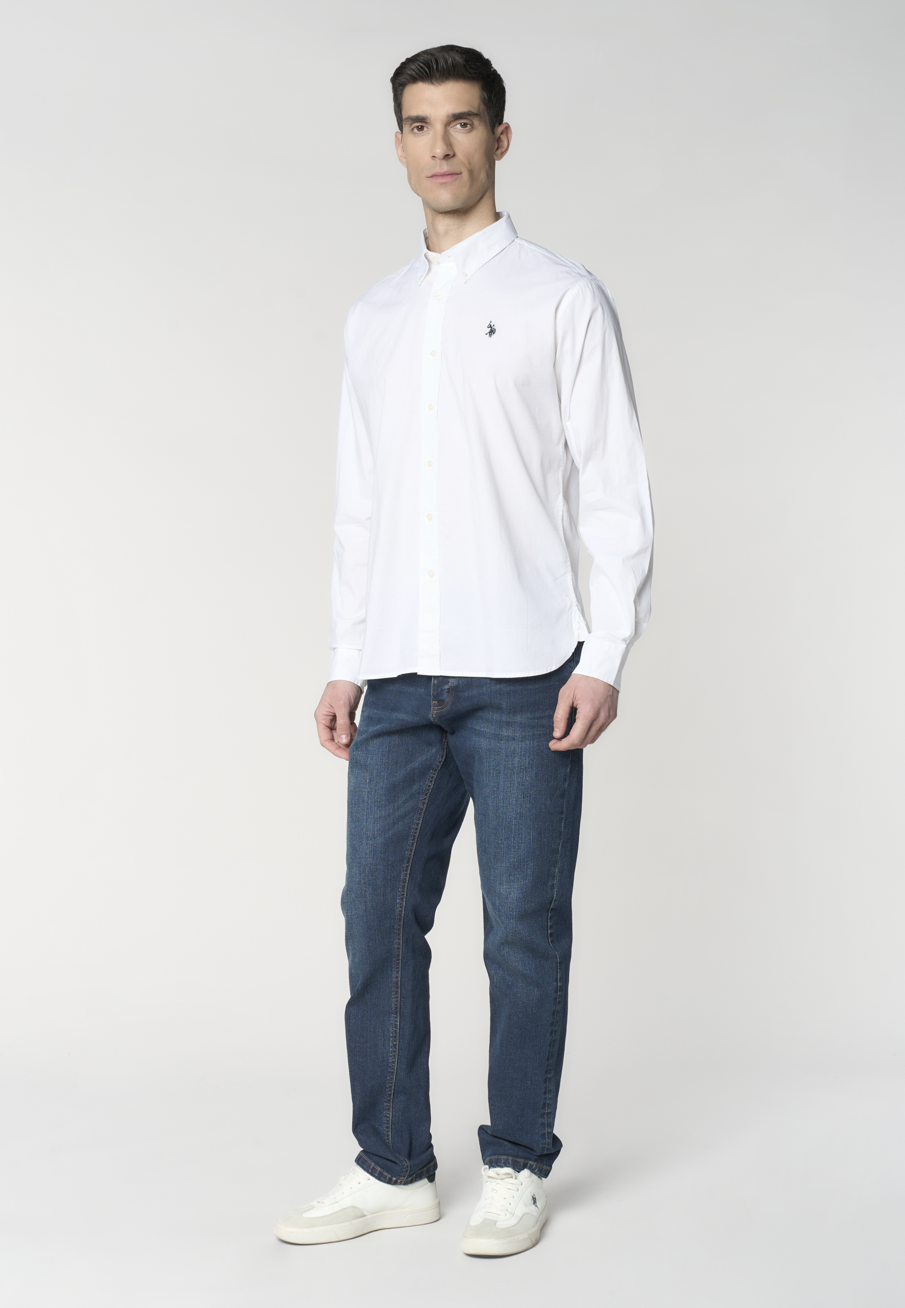 Camicia da uomo in cotone regular fit con colletto button down