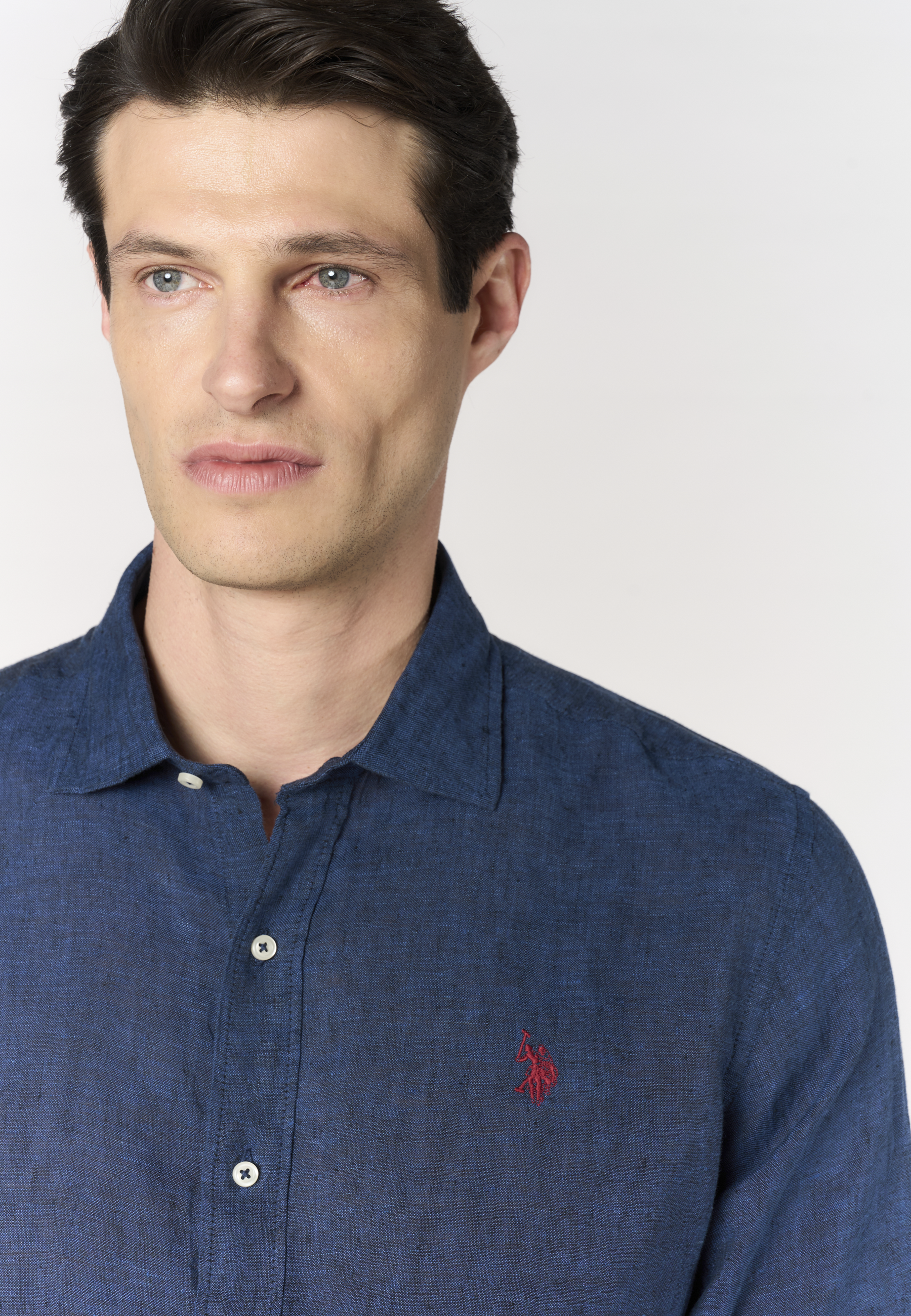 Camicia da uomo slim fit in lino con colletto francese