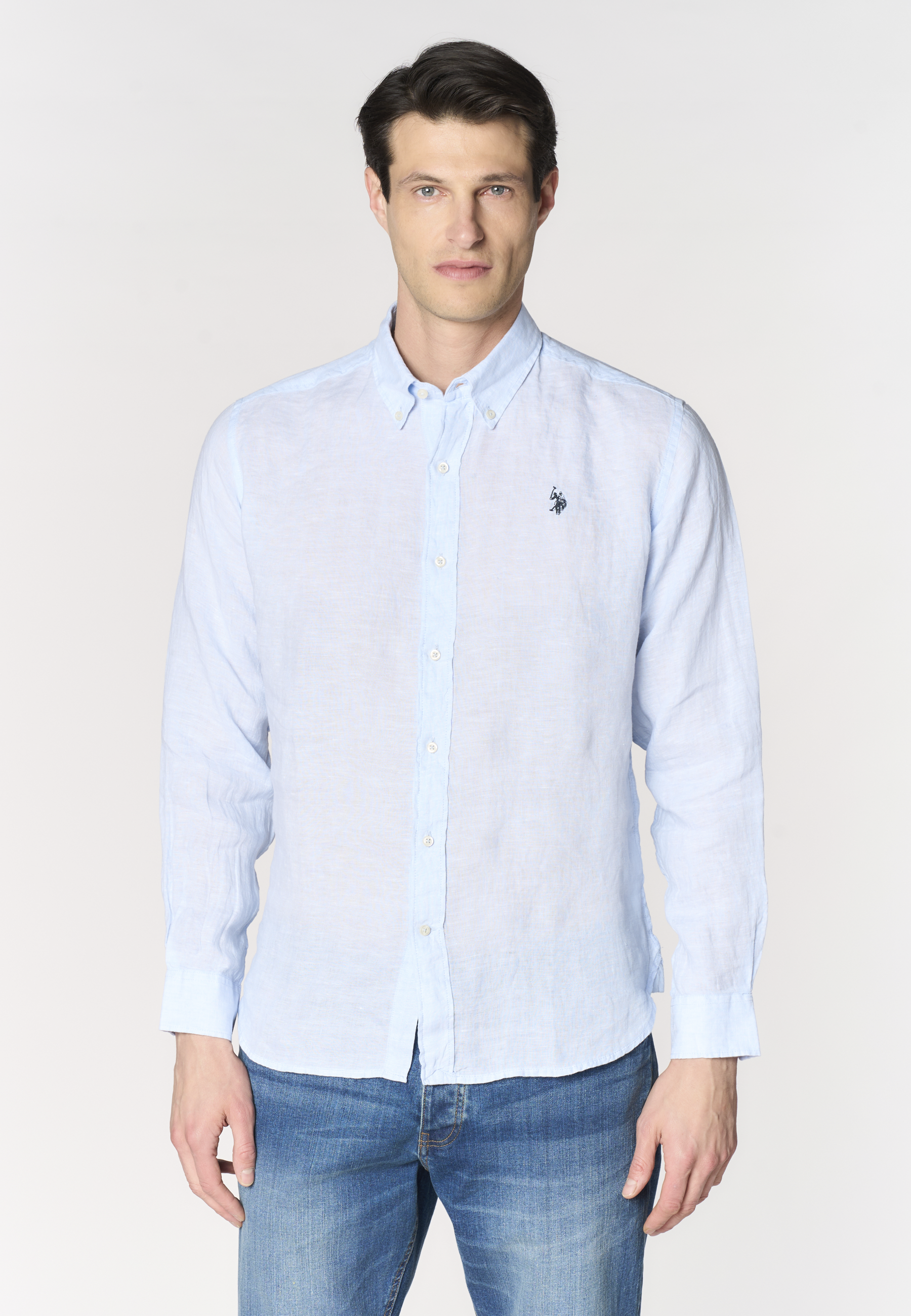Camicia in lino chambray da uomo con colletto button down