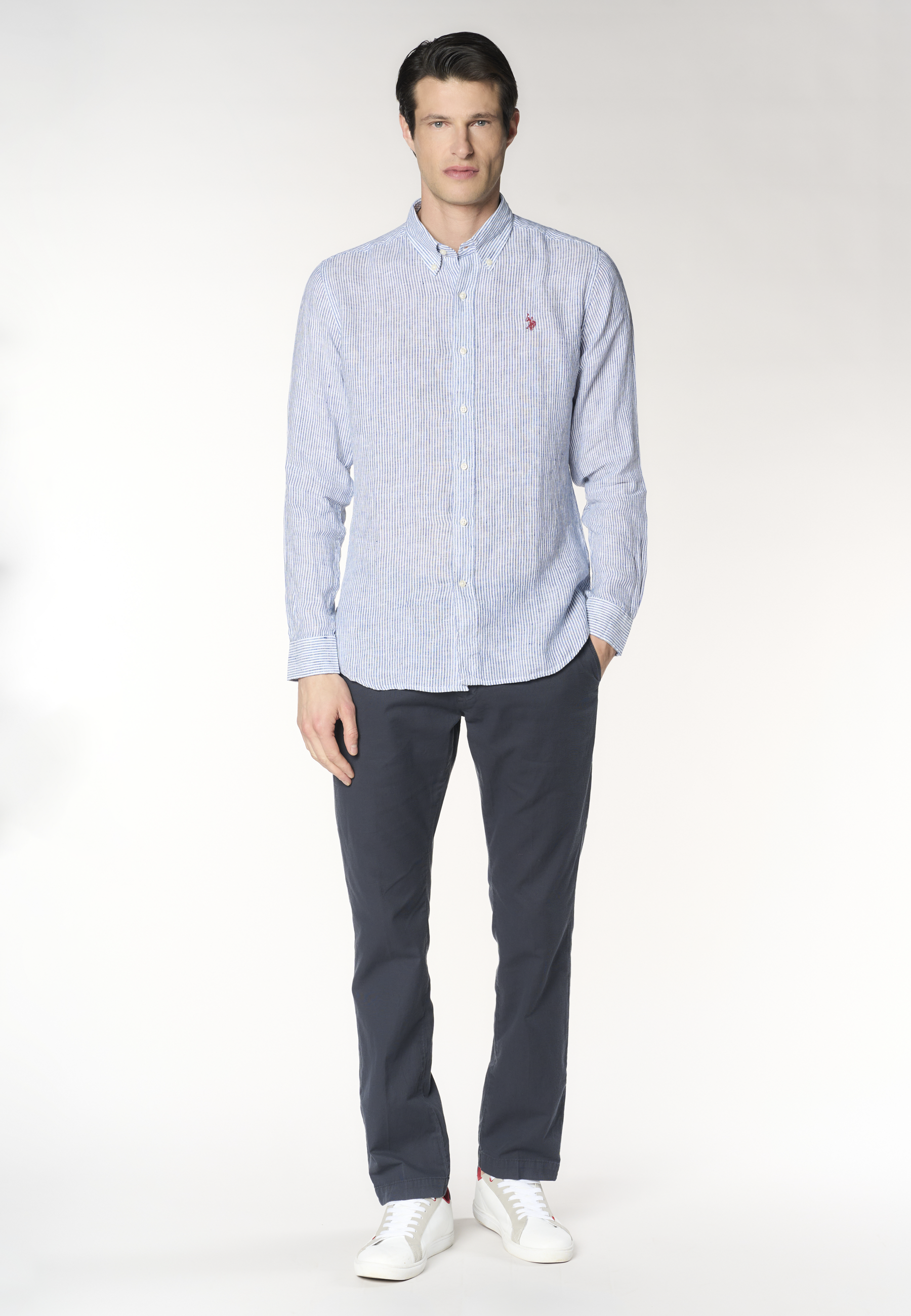 Camicia da uomo slim fit in lino a righe con colletto button-down