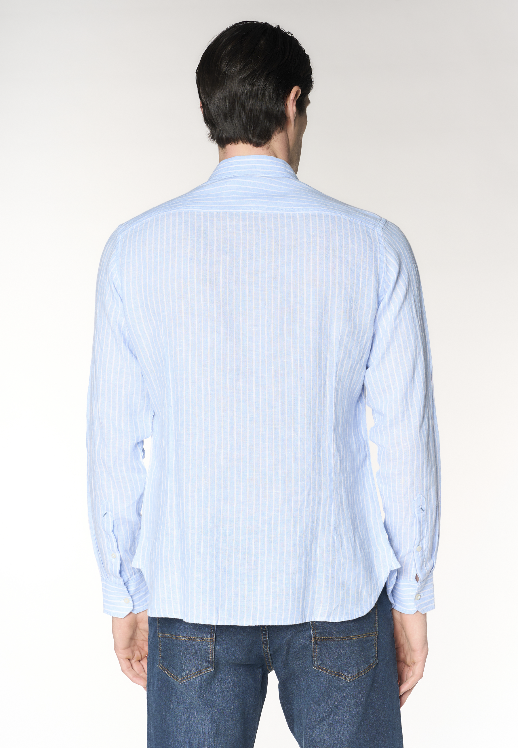 Camicia in lino a righe con colletto alla francese