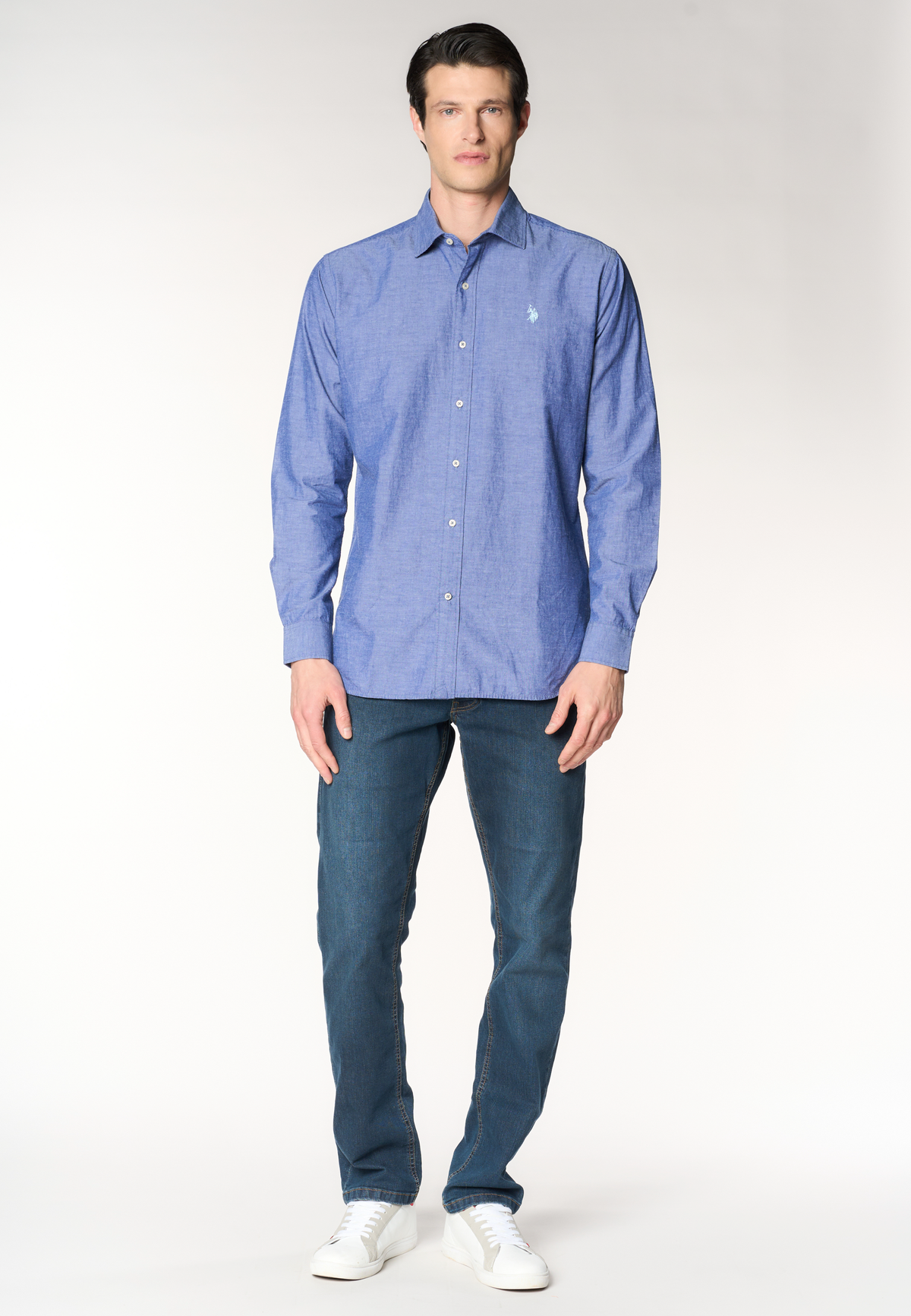Camicia regular fit in misto cotone e lino con colletto francese