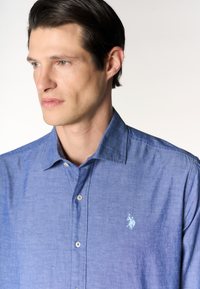 Camicia regular fit in misto cotone e lino con colletto francese