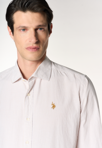 Camicia regular fit in misto cotone e lino con colletto francese