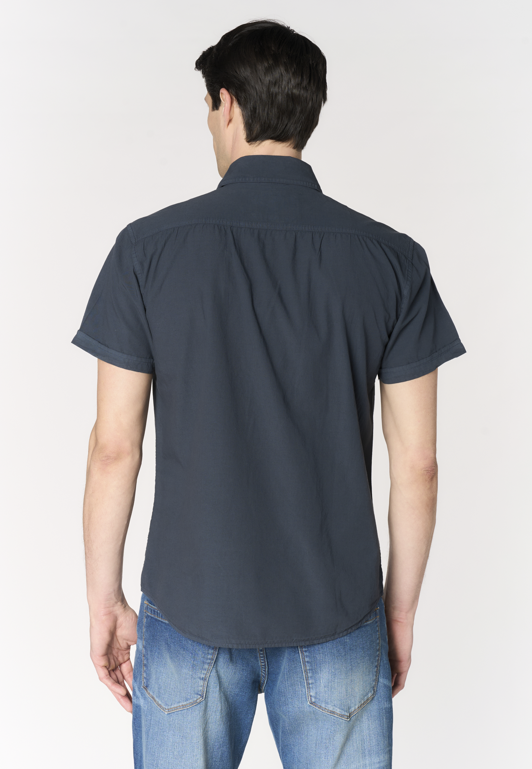 Camicia a maniche corte in misto cotone e lino con tasche frontali