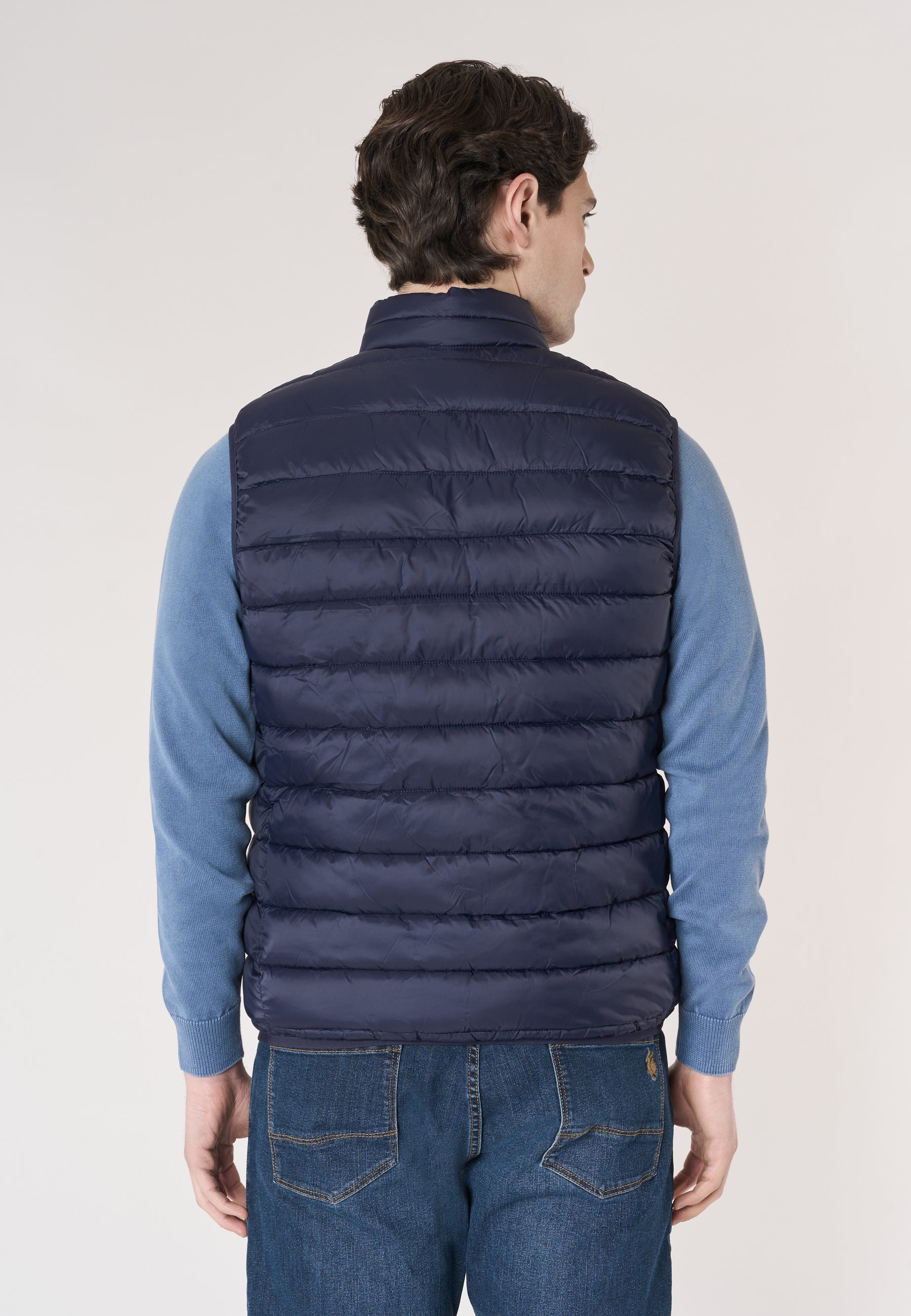 Gilet imbottito da uomo in nylon riciclato ultra leggero