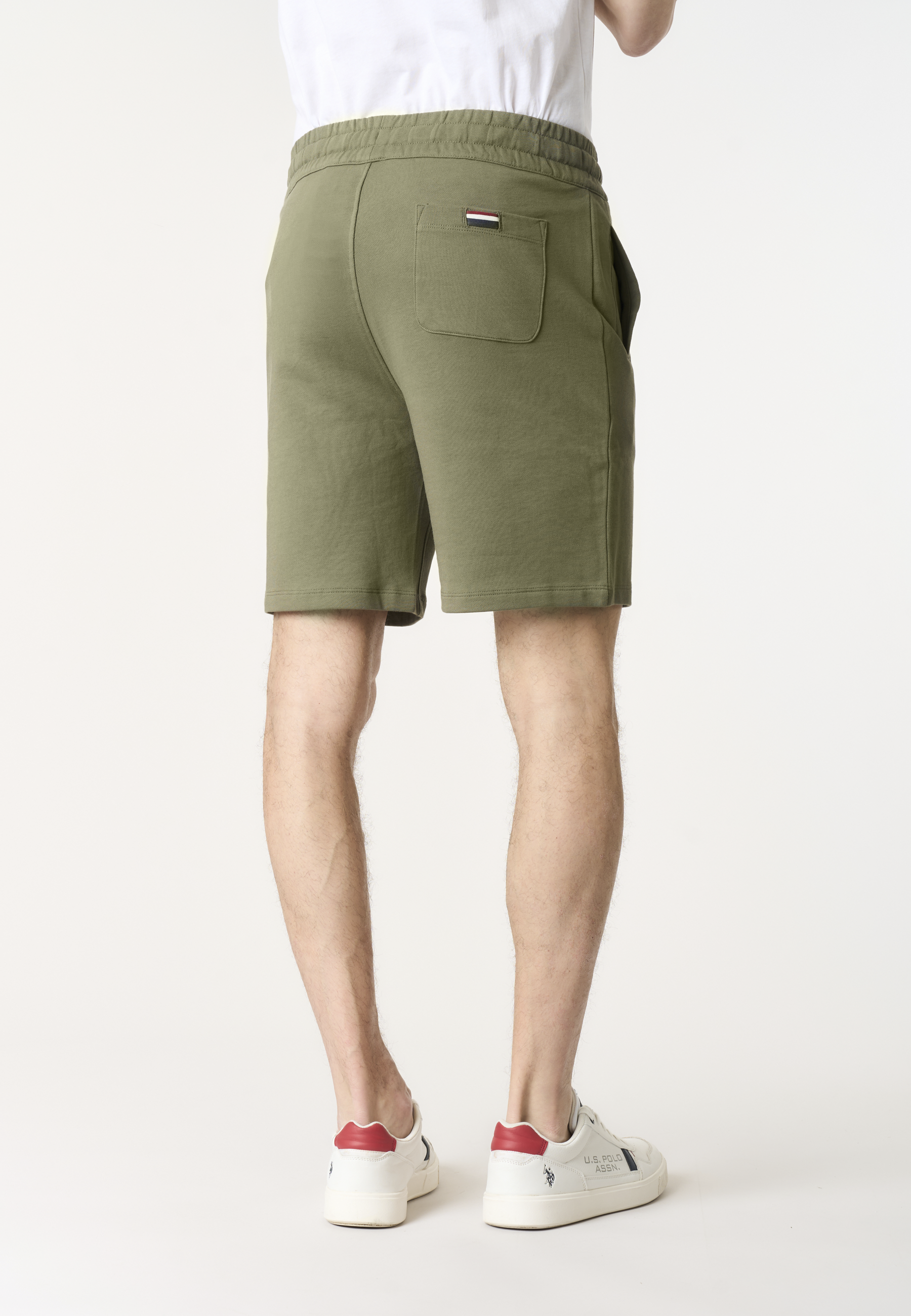Pantalone corto da uomo in felpa con coulisse regolabile