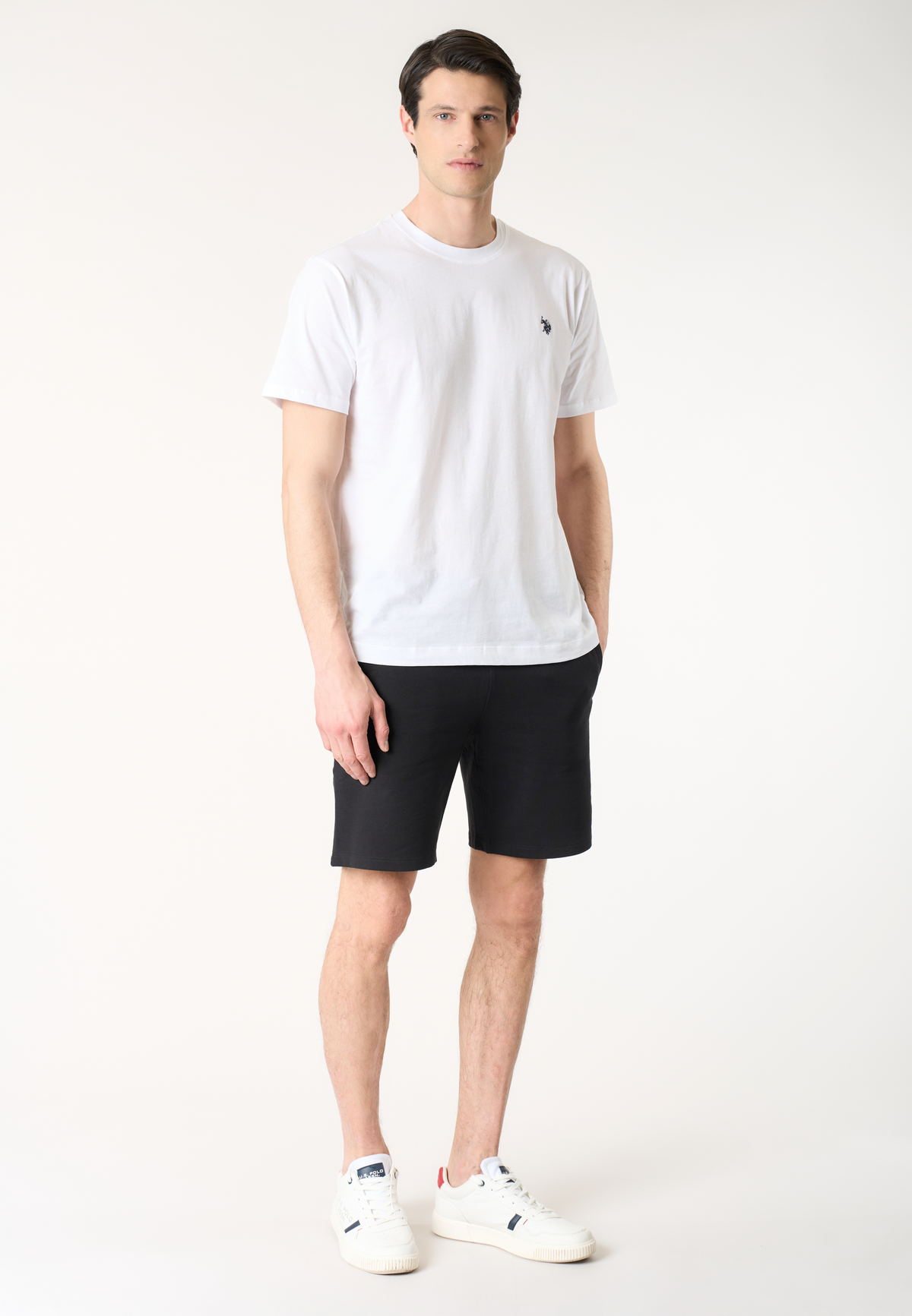 Pantalone corto da uomo in felpa con coulisse regolabile