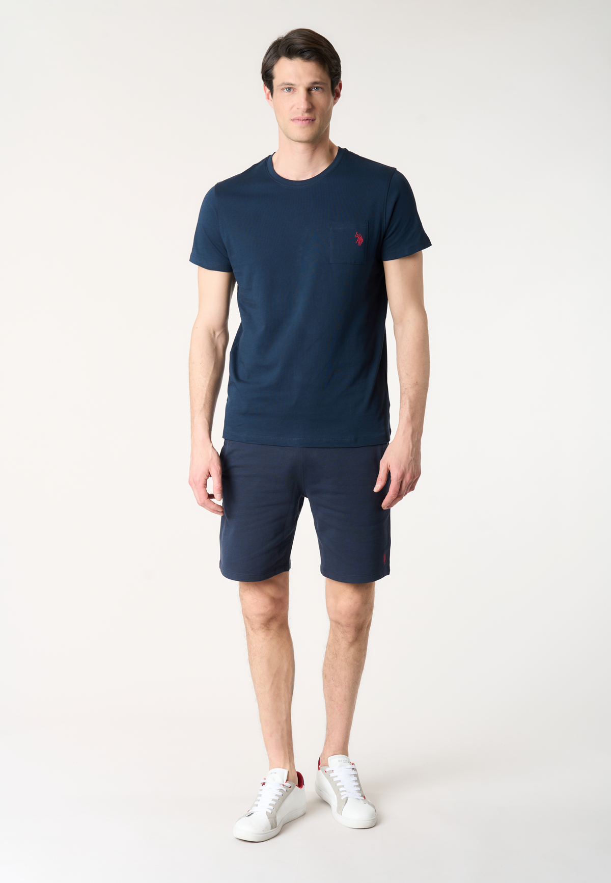 T-shirt uomo in cotone basic jersey con taschino e logo ricamato