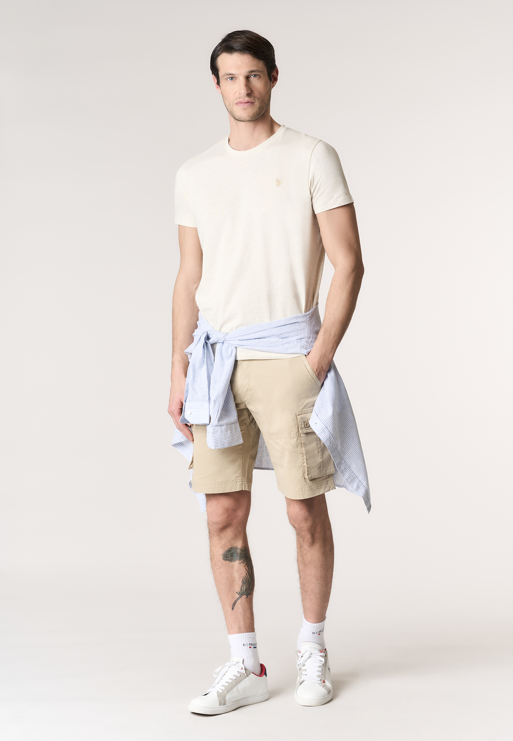 T-shirt in cotone melange Premium Quality con logo ricamato