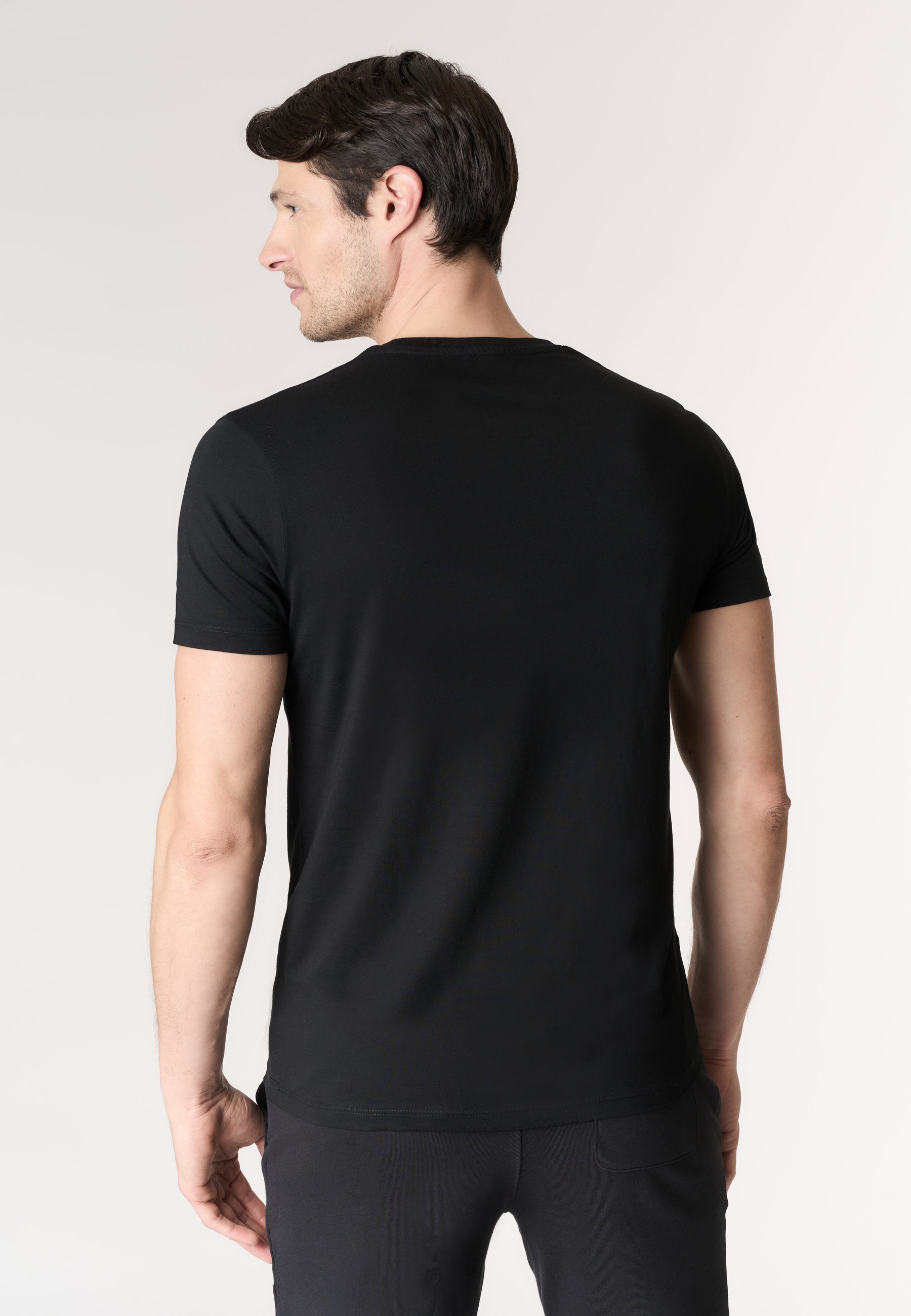 T-shirt a maniche corte in cotone con scritta frontale