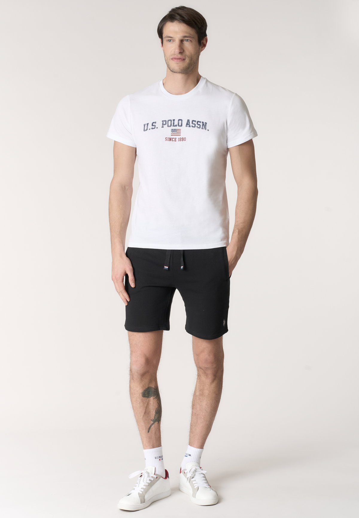 T-shirt girocollo in cotone con stampa frontale U.S. POLO ASSN.
