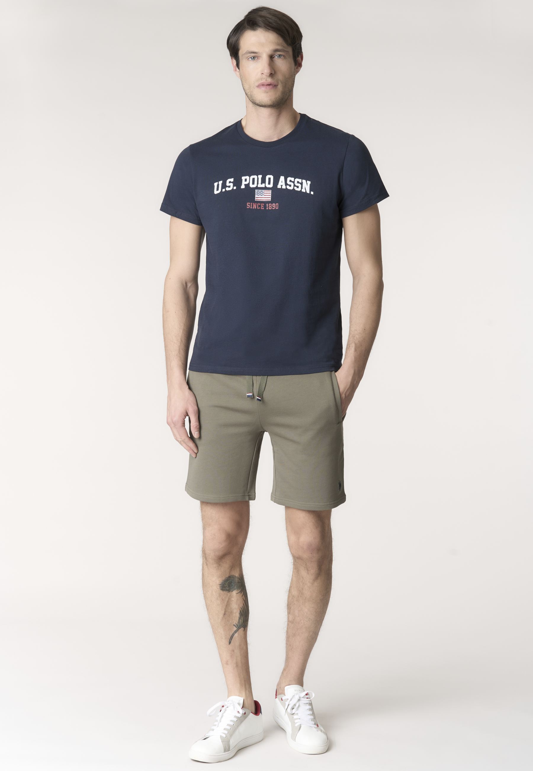 T-shirt girocollo in cotone con stampa frontale U.S. POLO ASSN.