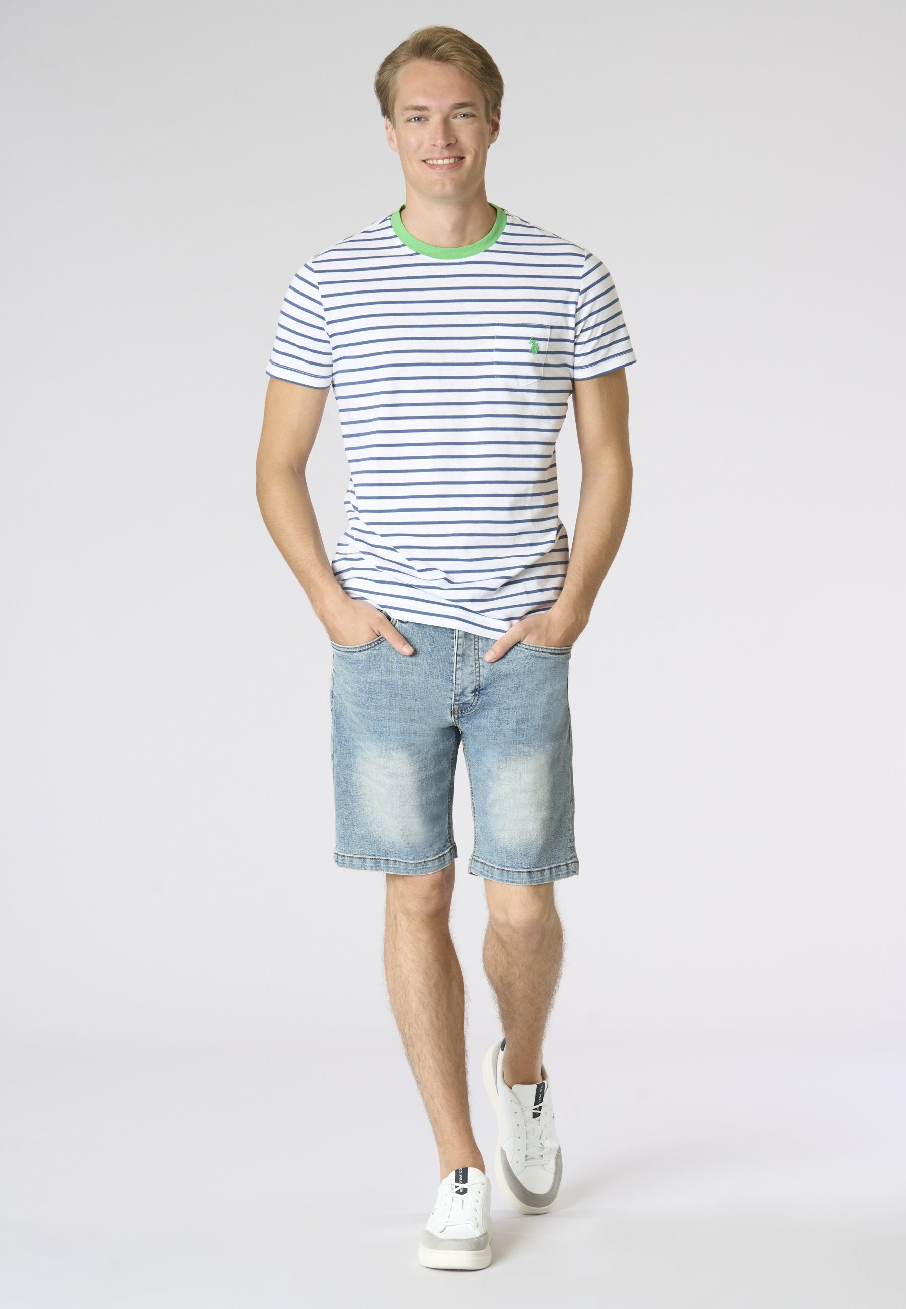Pantalone corto in denim da uomo modello cinque tasche
