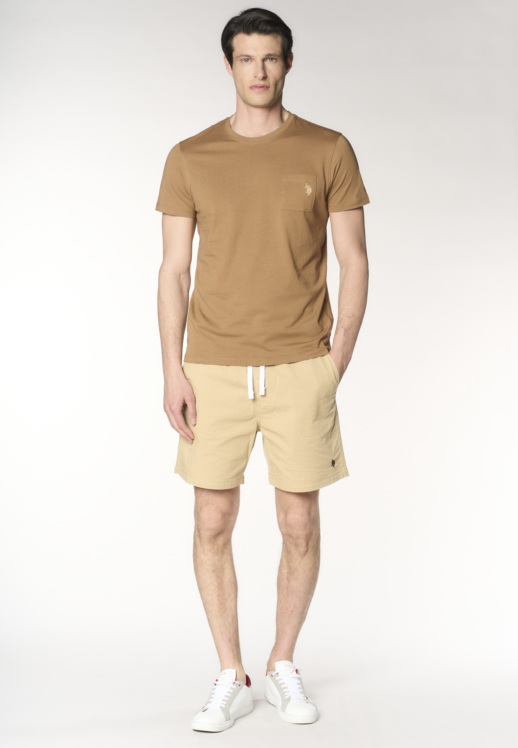 Pantalone corto da uomo in cotone stretch con coulisse
