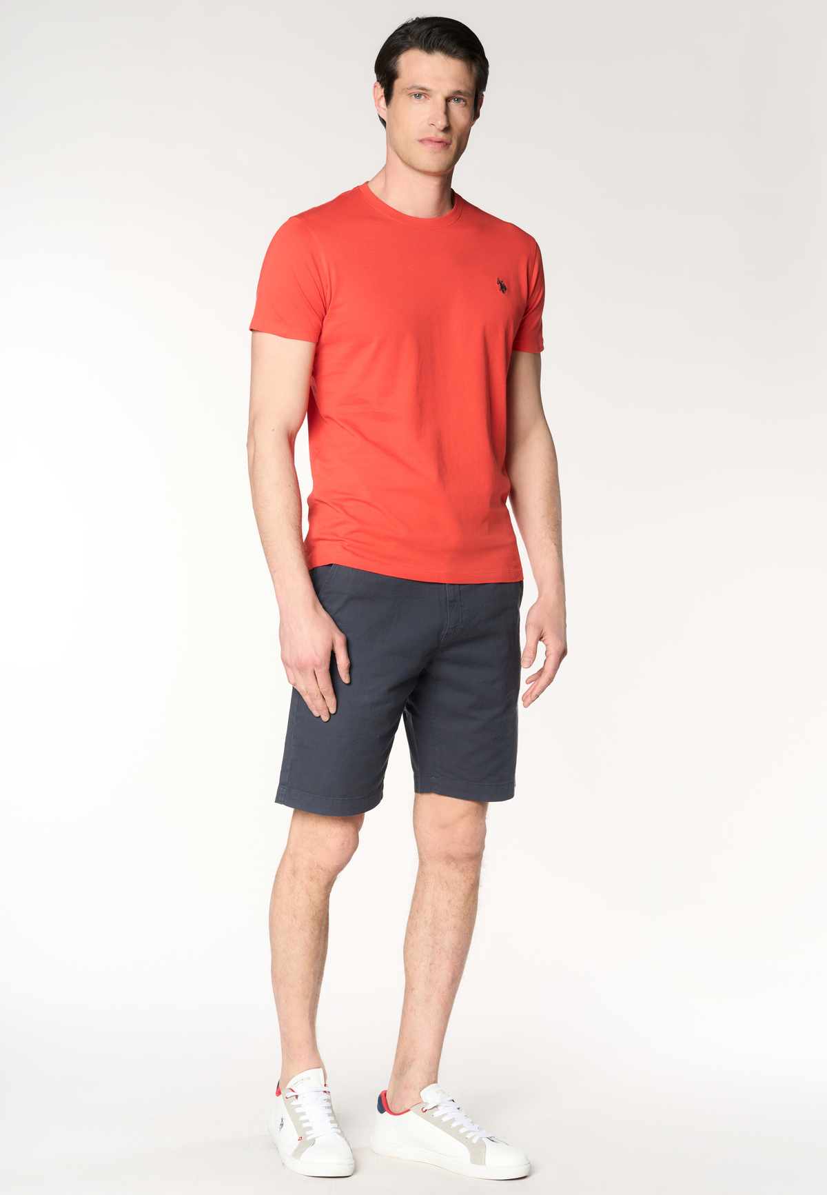 Pantalone corto da uomo in misto cotone e lino