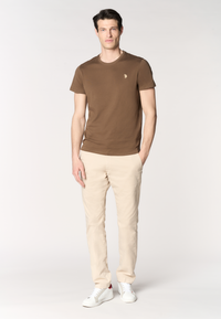 Pantalone chino da uomo in cotone stretch overdyed