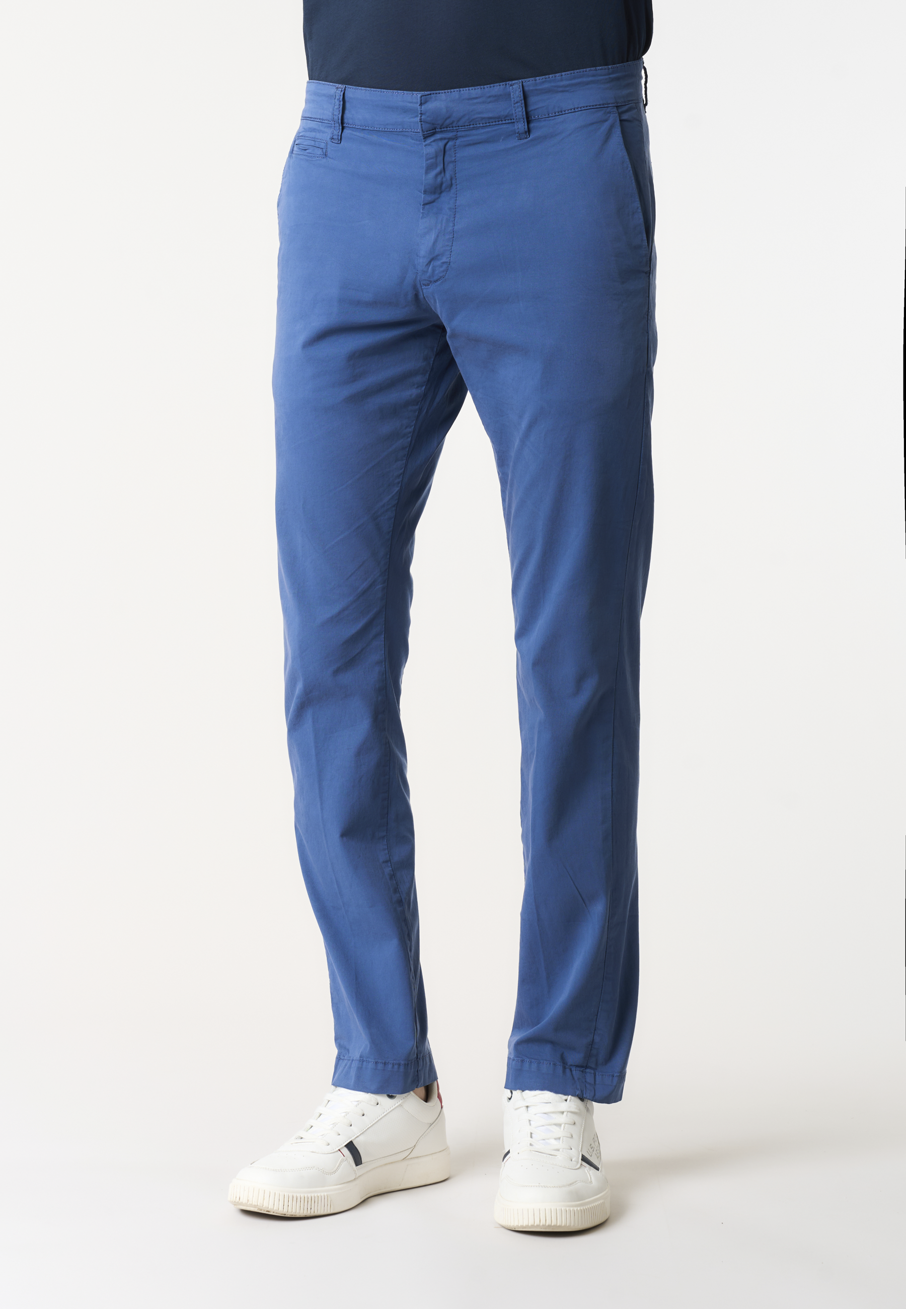 Pantalone chino da uomo in cotone stretch overdyed