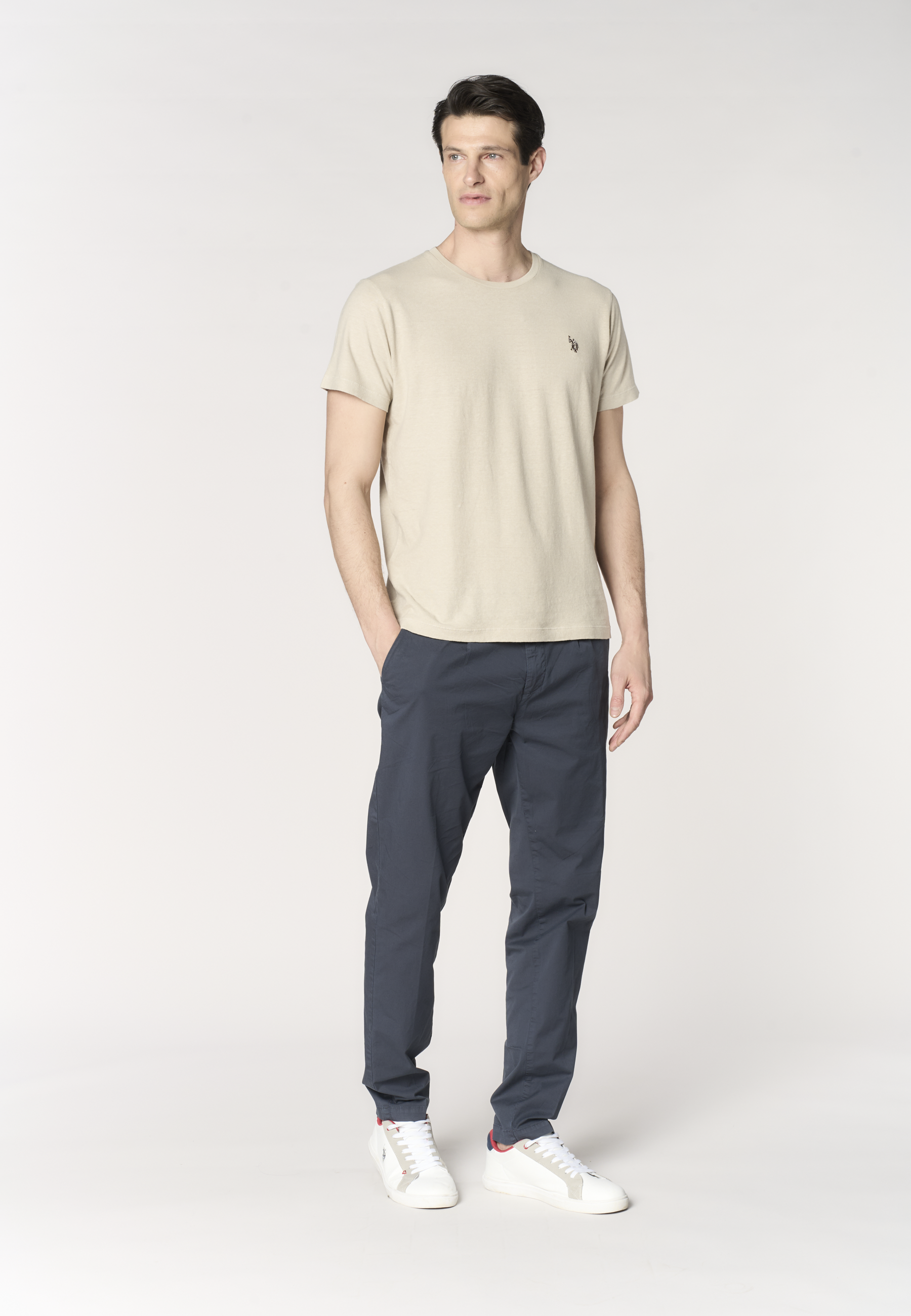 Pantalone da uomo in cotone stretch con carrot fit