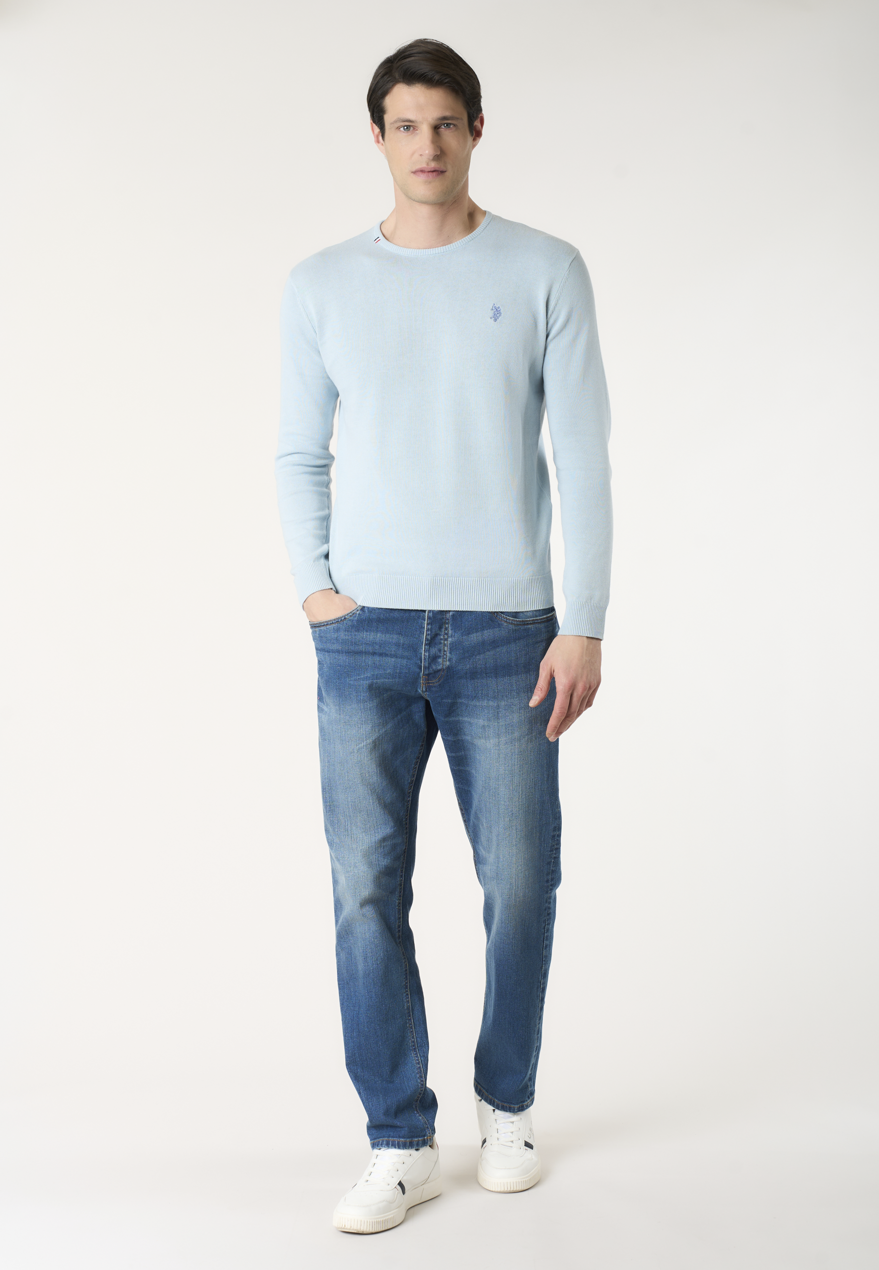 Maglia girocollo in cotone con logo ricamato