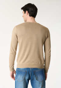 Maglia girocollo in cotone con logo ricamato