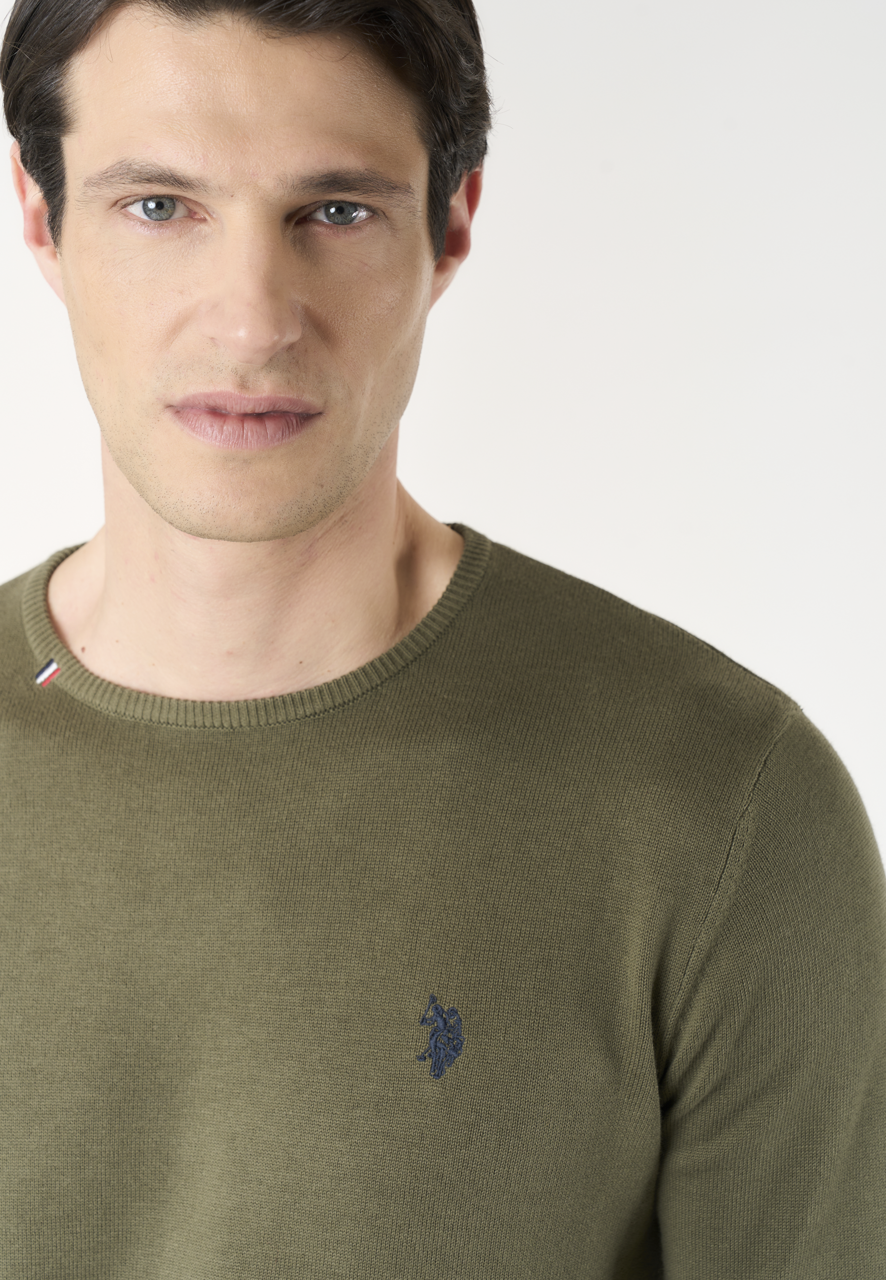 Maglia girocollo in cotone con logo ricamato