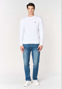 Maglia girocollo da uomo con lavorazione a treccia