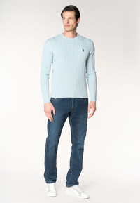 Maglia girocollo da uomo con lavorazione a treccia