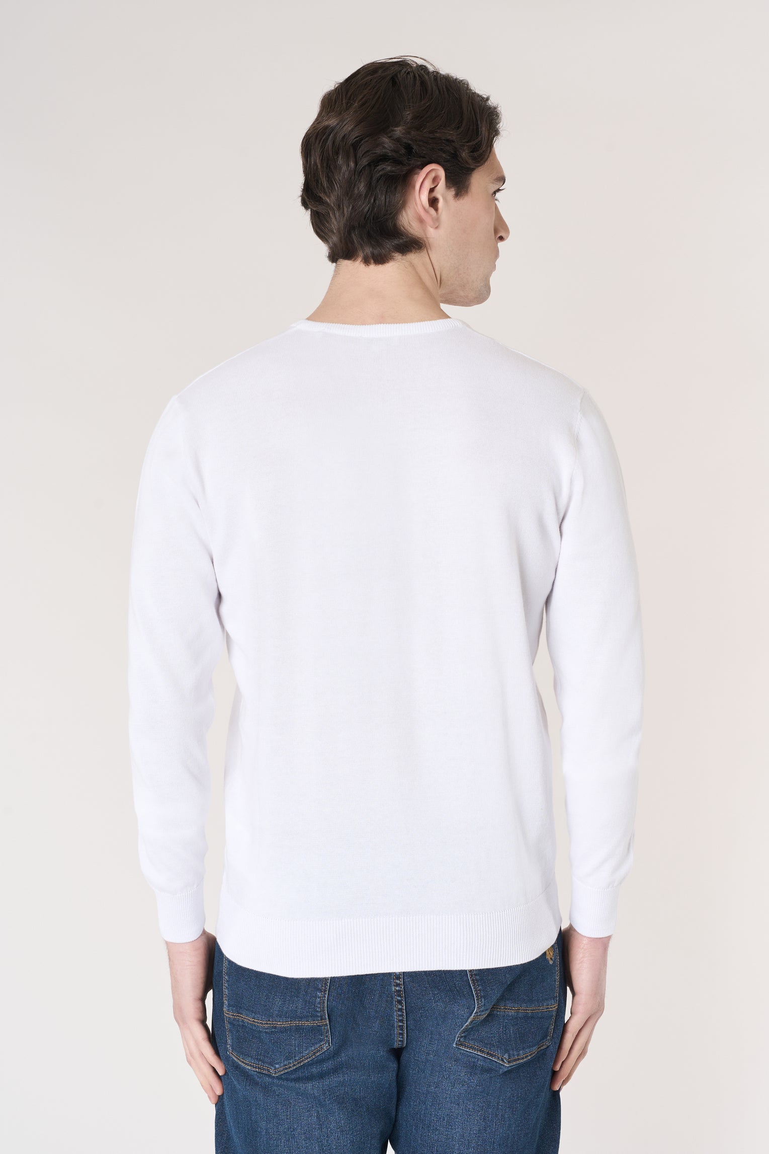 Maglia girocollo in cotone con logo ricamato