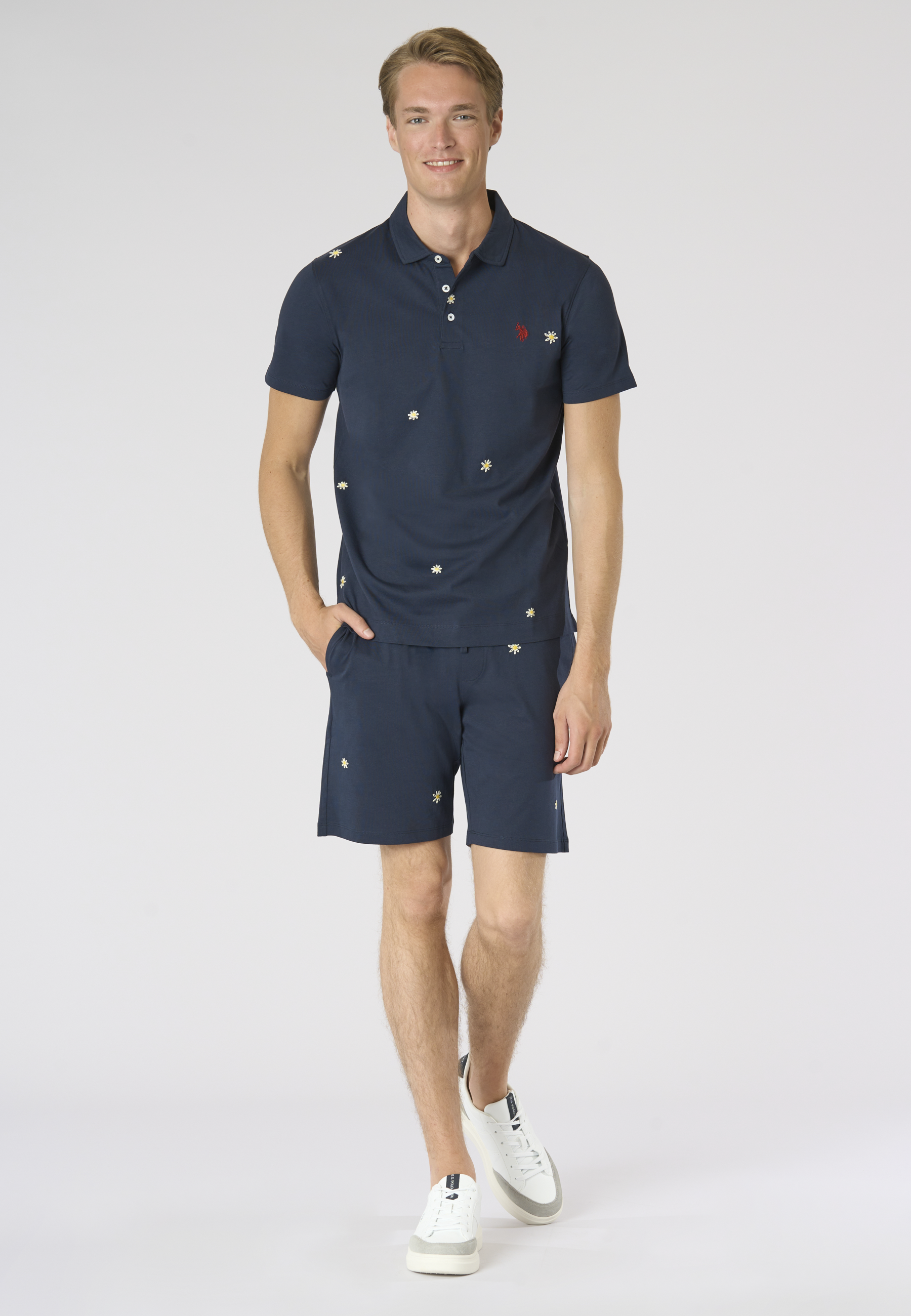 Polo shirt da uomo in cotone con ricami all over floreali