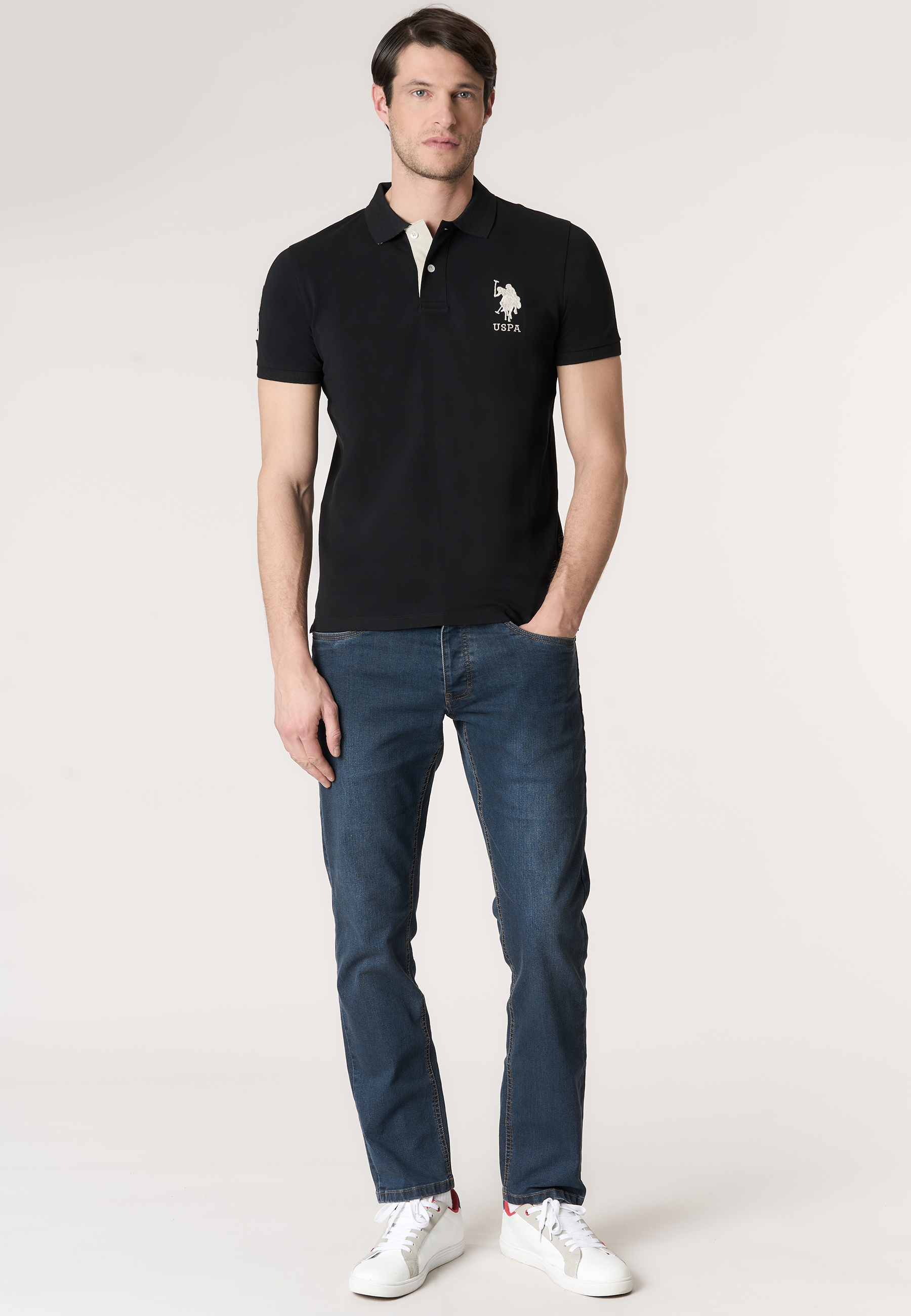 Polo shirt da uomo con logo maxi ricamato e numero