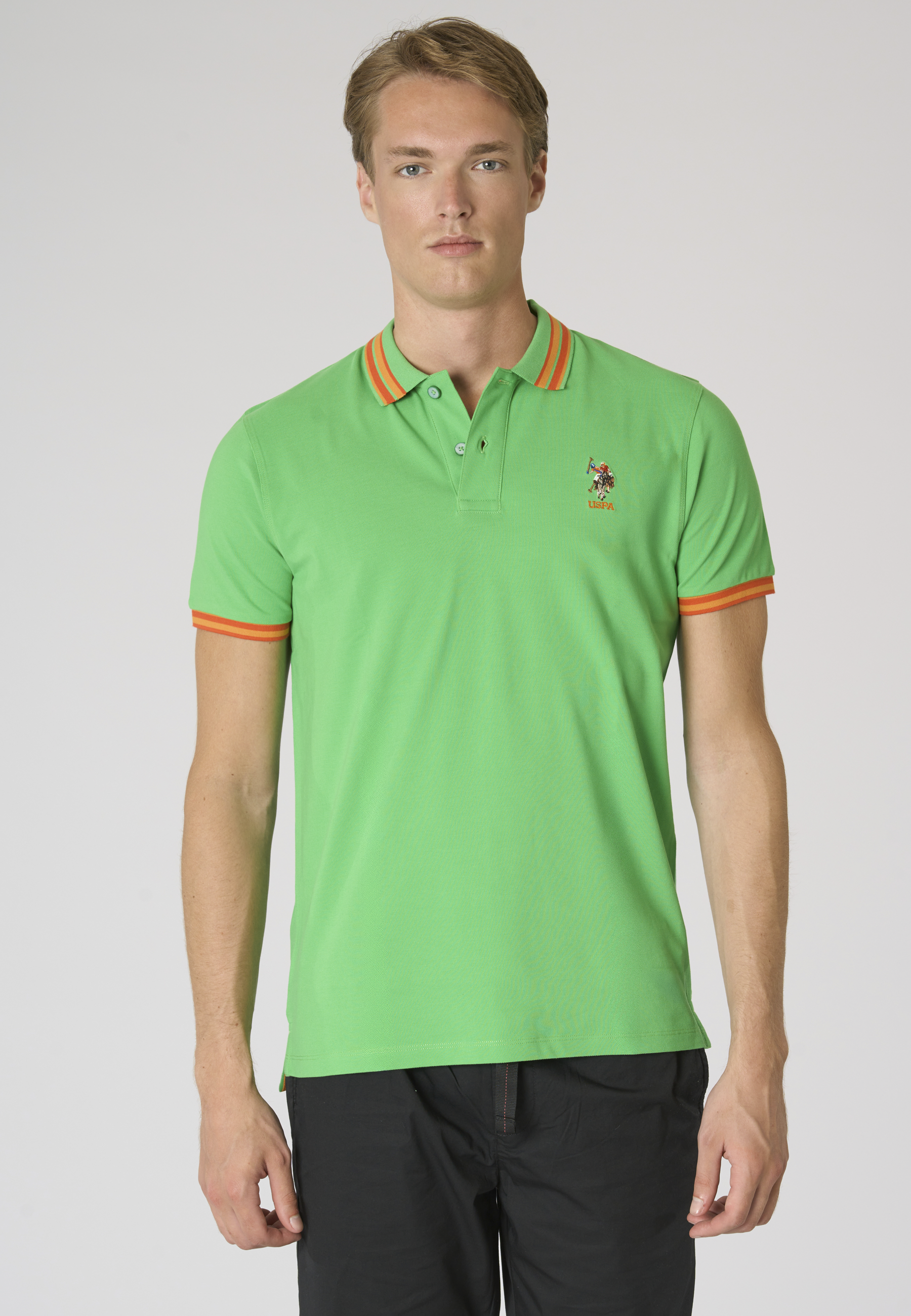Polo shirt a maniche corte con logo colorato e dettagli a contrasto