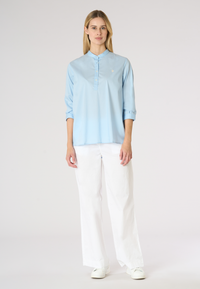 Camicia da donna con maniche a tre quarti e collo alla coreana