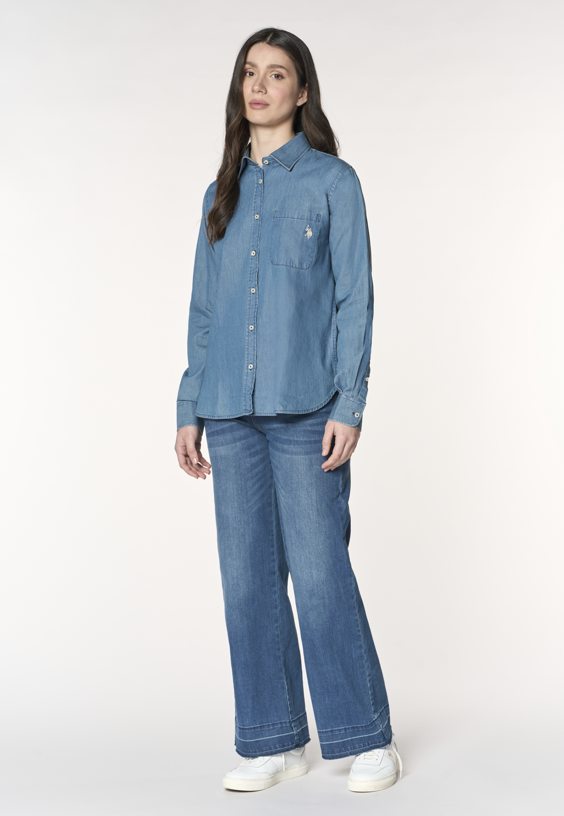 Camicia donna in denim leggero con taschino