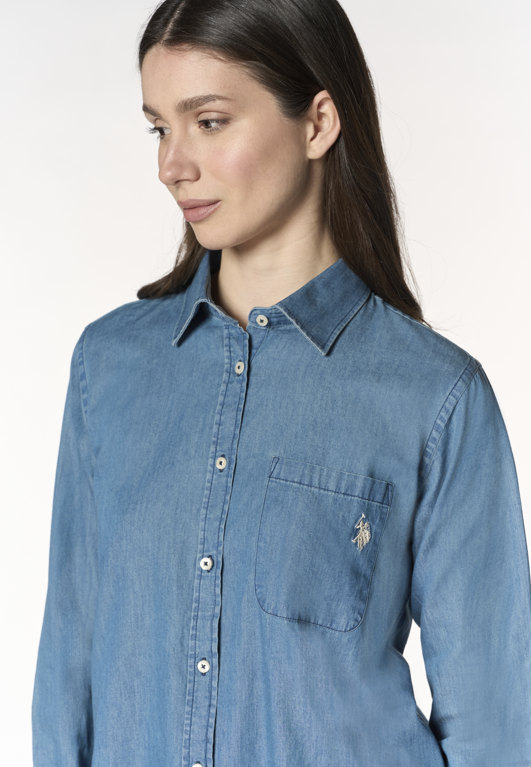 Camicia donna in denim leggero con taschino