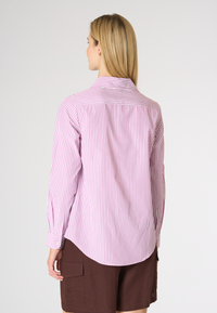 Camicia da donna a righe con colletto classico