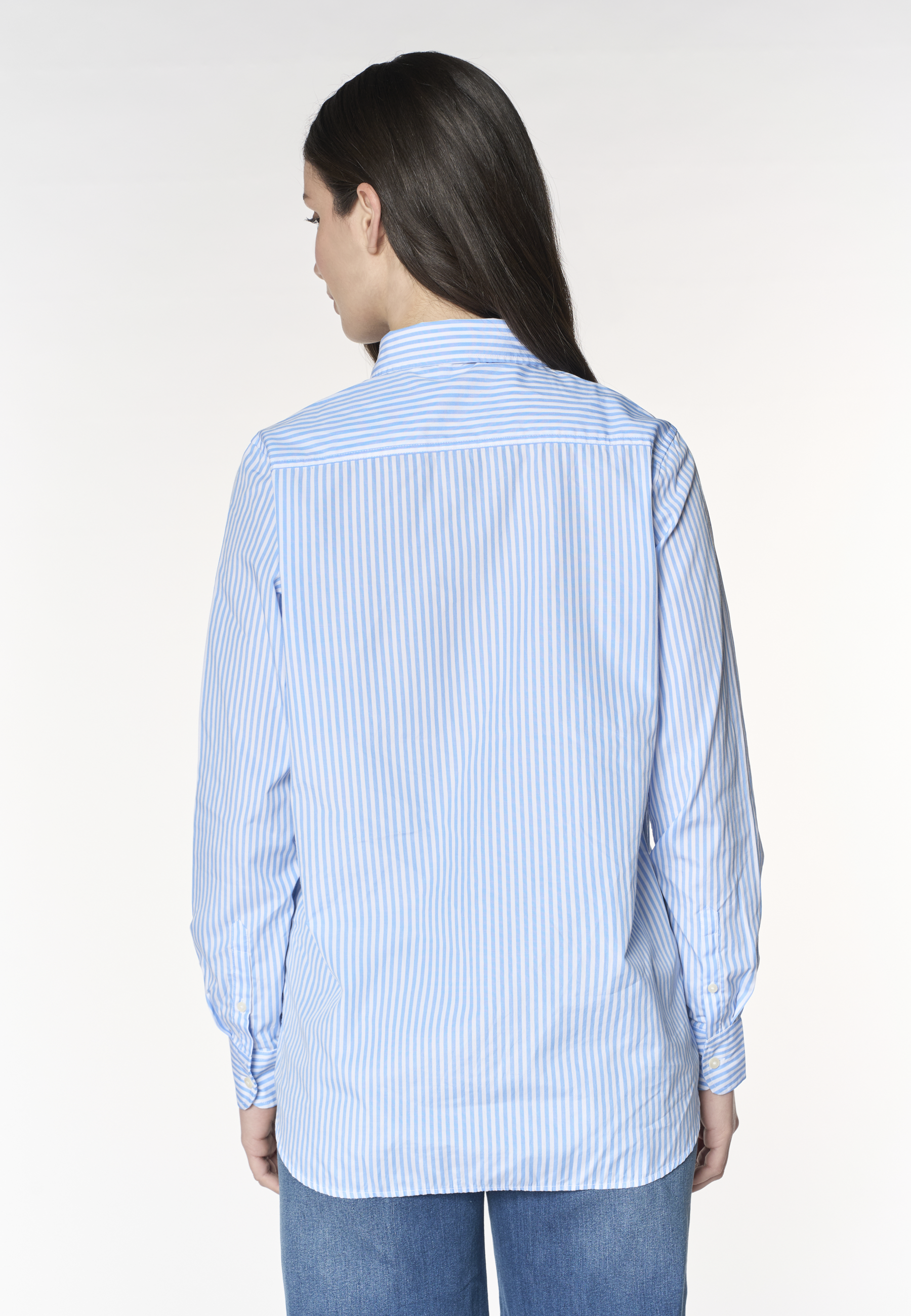 Camicia da donna a righe con colletto classico
