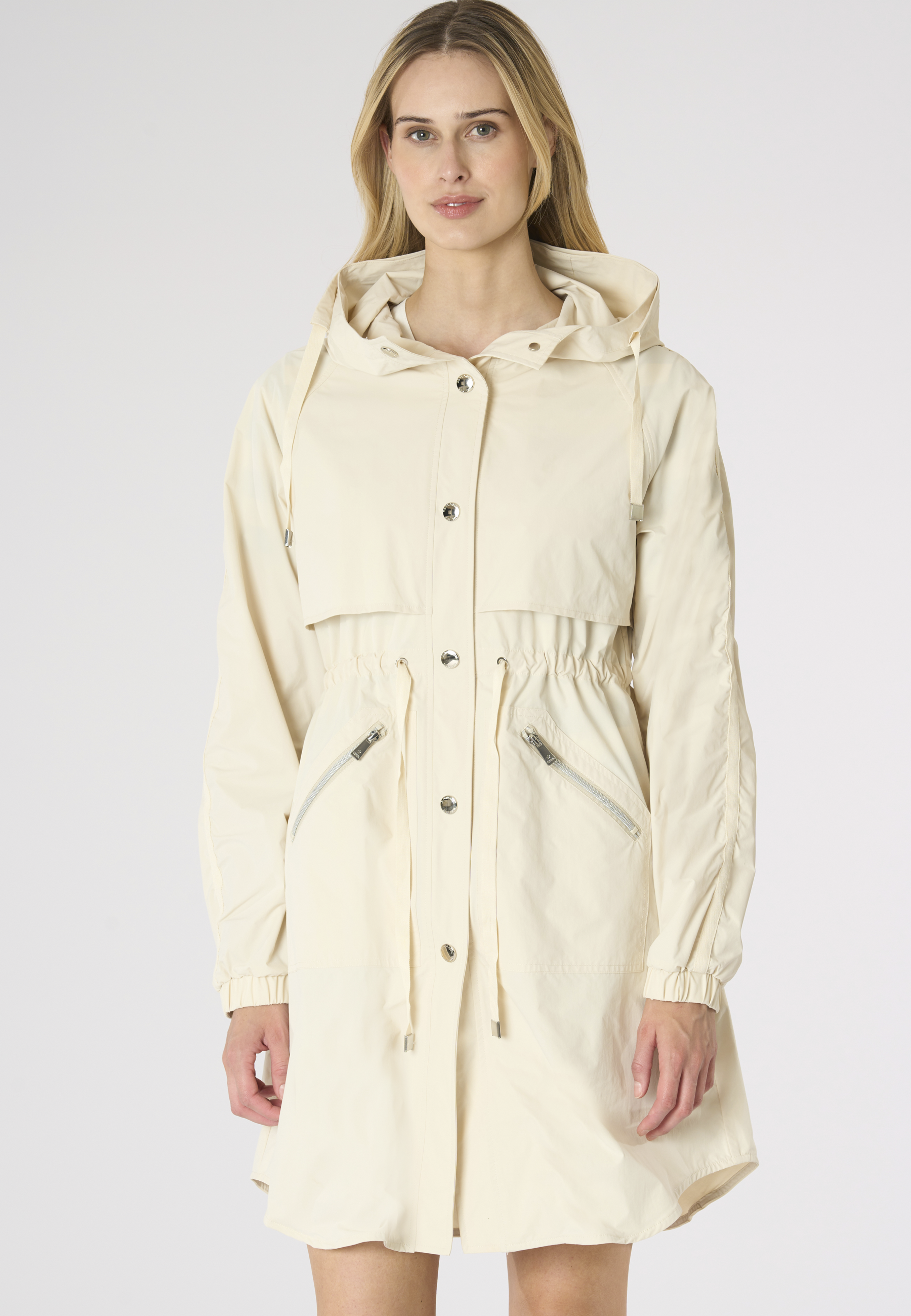 Trench da donna con cappuccio e coulisse regolabile
