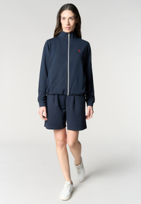 Pantalone corto sportivo da donna con vita elasticizzata e pinces frontali