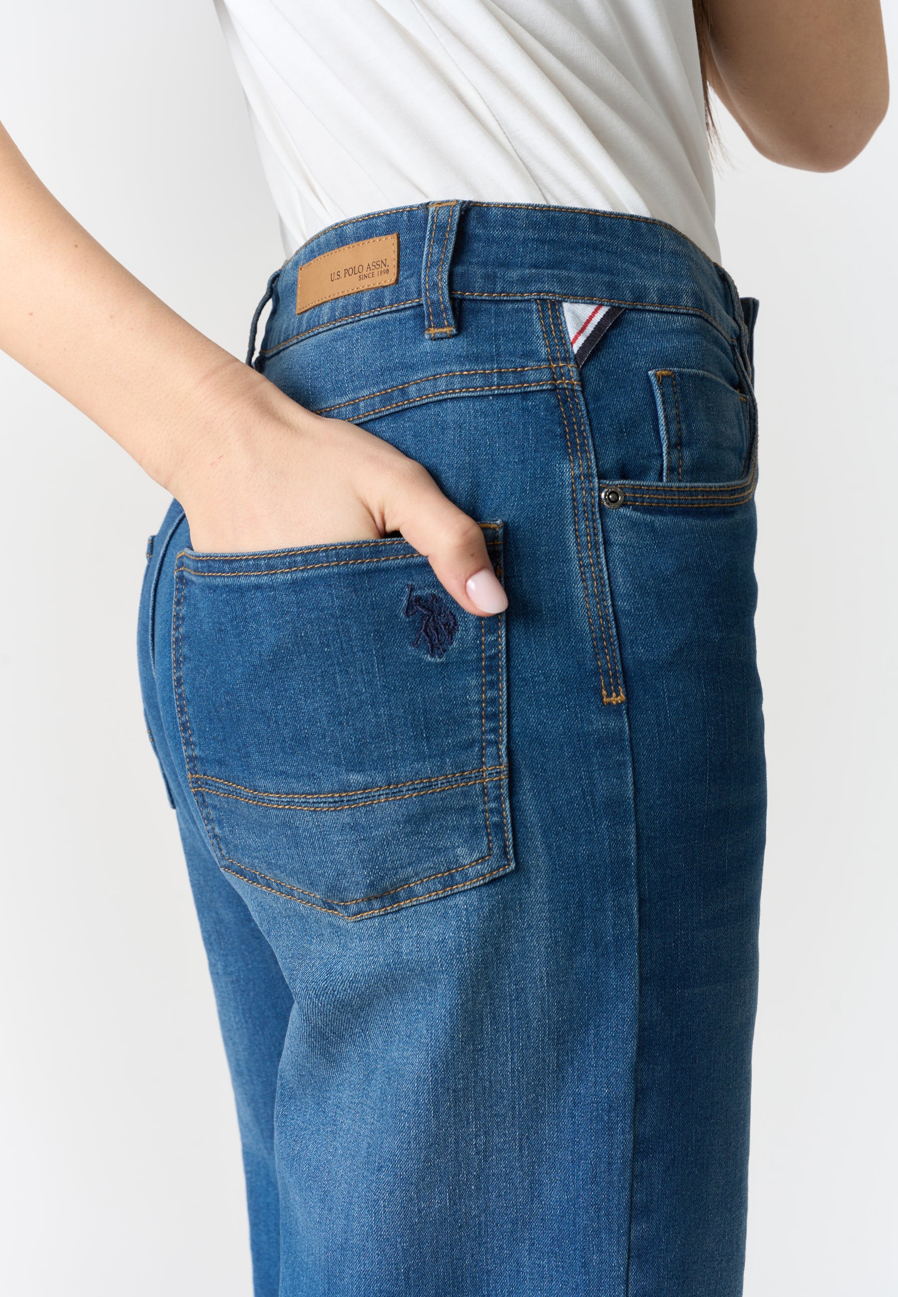 Pantalone denim cinque tasche da donna con gamba ampia
